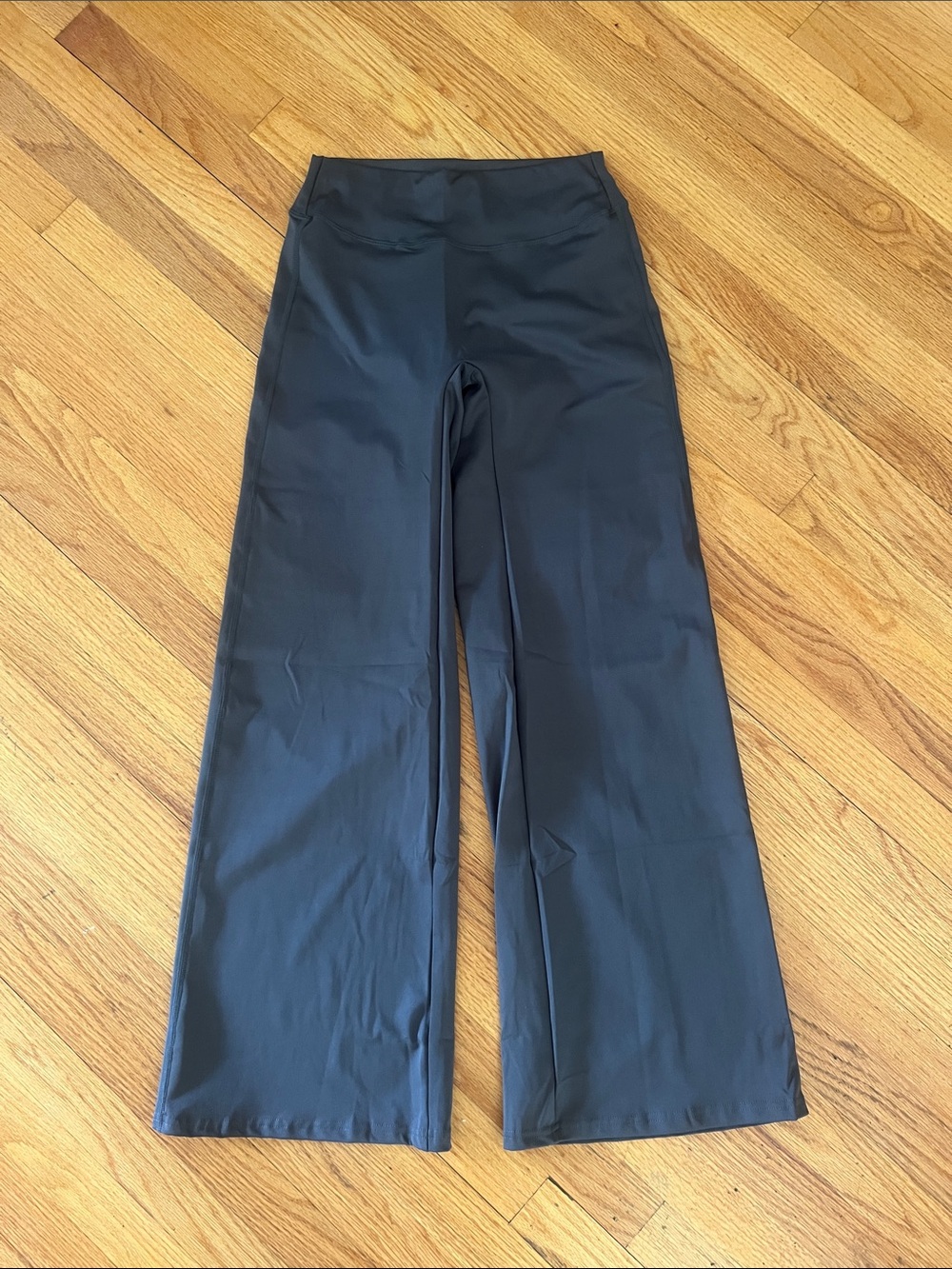 New High-Waist Wide-Leg Gray/black Active Pants
